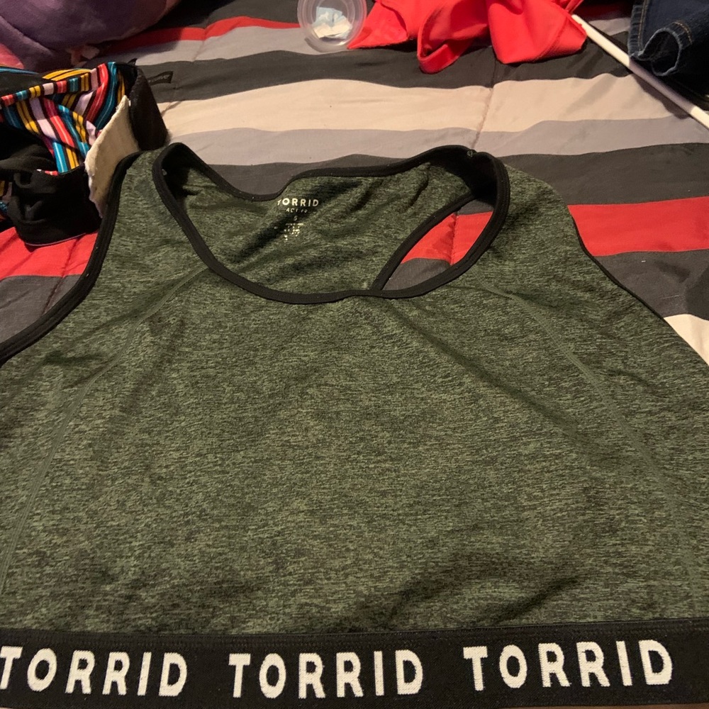 Torrid size 5 active wear sports bra wore maybe twice like new condition